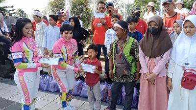Ingin Sehat Saat Berpuasa,  Bunga Club Aerobic Tetap Lakukan Senam