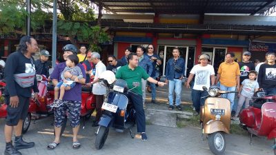 Keseruan Ngabuburit Klub Vespa di Blora