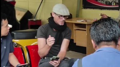 Berkata Kasar ke Imam Masjid, Turis Australia Dipolisikan