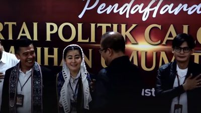 Isi Chat Mesra Ketua KPU RI, Bak Pemuda yang Jatuh Cinta Pertama Kali