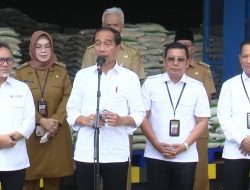 Jaga Harga Stabil Menjelang Lebaran, Jokowi Luncurkan Bantuan Pangan 2023 Secara Nasional
