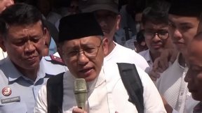 Anas Urbaningrum bebas