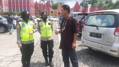 Patroli Objek Wisata, Polwan Polres Semarang Himbau Pemudik Awasi Keluarga dan Barang Bawaan