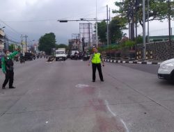 Diduga Langgar Lampu Merah, Dua Motor Bertabrakan Akibat Nekat Tancap Gas