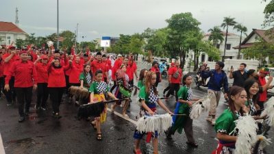 PDIP Kota Semarang Lakukan Long March Kirab Budaya Daftarkan Bacaleg ke KPU