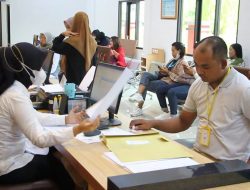 Ratusan Bacaleg di Blora Antri Membuat SKCK