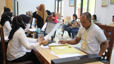 Ratusan Bacaleg di Blora Antri Membuat SKCK