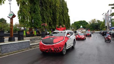 PDIP Blora Daftarkan 45 Bacaleg Diiringi Konvoi Puluhan Mobil dan Motor
