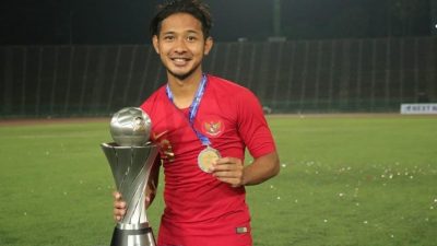 Gian Zola Nasrulloh Resmi Memperkuat Lini Tengah PSIS Semarang