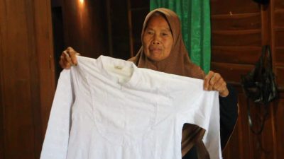 Menabung 20 Tahun, Lansia Penjual Tempe di Blora Naik Haji