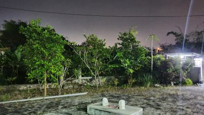 Makam Mbah Luhung Kurang Terawat Perlu Pembenahan Pemkot