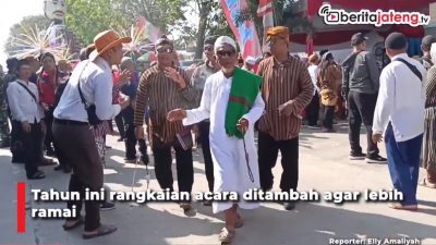 Video Kirab Haul Mbah Syafi’i Piyoronegoro