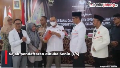 Video PKS Jateng jadi Partai Pertama Daftar ke KPU
