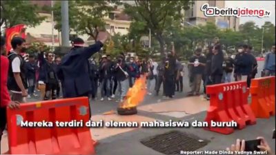 Video Mahasiswa dan Buruh Kompak Tuntut Pencabutan Omnibus Law
