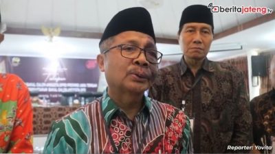 Video Ketua PGRI Jateng Daftar Bakal Calon DPD RI