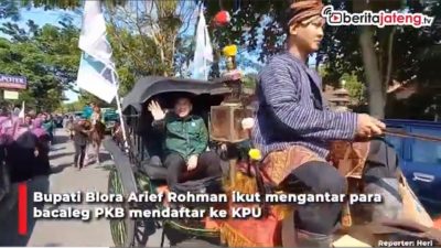 Video Naik Kereta Kencana, Bupati Blora Ikut Daftarkan Bacaleg PKB ke KPU