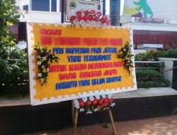 Kantor Bapenda Jateng Dapat Kiriman Karangan Bunga, Isinya Sindiran Tagih Uang Arisan Online Oknum ASN