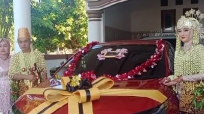 Viral Seserahan BPKB Mobil dan Bucket Ratusan Juta, Pernikahan Ala Sultan Madura
