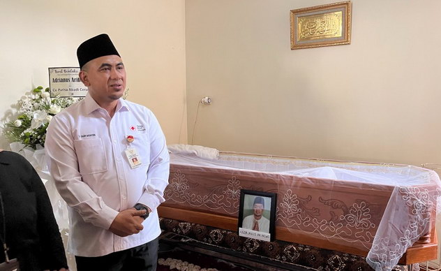terjepit lift di Semarang