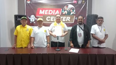 Putra Mantan Bupati Semarang Pimpin Pendaftaran Bacaleg Golkar ke KPU