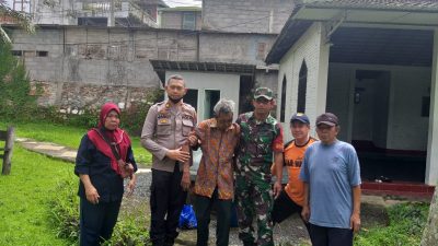 Tak Ada yang Mengenali, Seorang Lansia Warga Magelang Terlantar di Alun-alun Bandungan