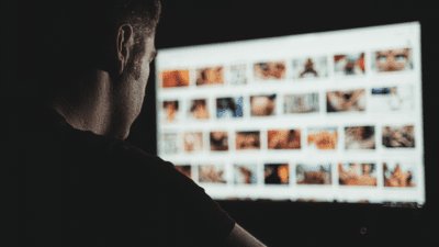 Ganjar Mengaku Suka Nonton Film Biru, Apakah itu Perbuatan Tercela dan Mempengaruhi Syarat Calon Presiden?
