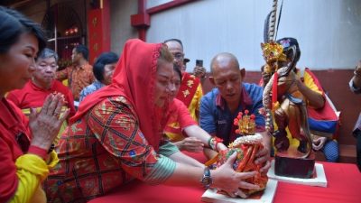 Mbak Ita: Kirab Budaya Klenteng Tay Kak Sie Jadi Simbol Toleransi