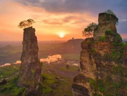 Suguhkan Pemandangan Tebing Eksotis, Inilah Wisata Outdoor Brown Canyon Semarang, Serasa di Amerika!
