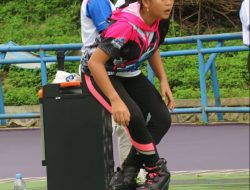 sepatu roda freestyle