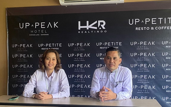 Up Peak Hotel