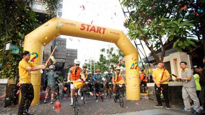 Santika Indonesia Hotels and Resorts Gelar Family Fun Bike di Surabaya