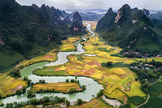 wisata Vietnam