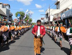 Iring-iringan Prajurit Patangpuluhan Puncak Grebeg Besar Demak 2023