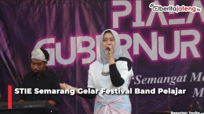 Video STIE Semarang Gelar Festival Band Pelajar