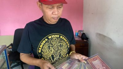 Berawal Uang Rp 1.000 Kelapa Sawit, Aryo Buka Toko Jual Beli Uang Kuno Satu-satunya di Semarang