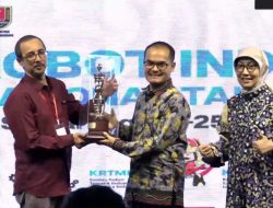Patahkan Dominasi ITS, Politeknik Elektronika Negeri Surabaya Raih Juara Umum KRI 2023