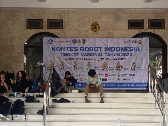 kontes robot indonesia 2023