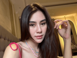 Diduga Selingkuh dengan Rendy Kjaernett, Tengok Profil Lengkap Syahnaz Sadiqah di Sini!
