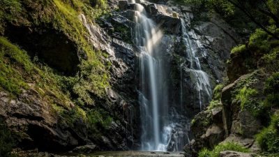 Rekomendasi 5 Wisata Alam Air Terjun Paling Memukau di Kabupaten Semarang, Dijamin Sejuk dan Asri!