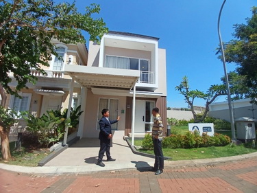 Paramount Village Semarang