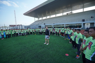 Majukan Sepak Bola Putri,