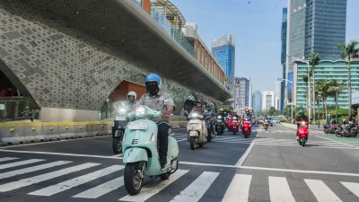 Komunitas dan Pecinta Vespa Rasakan Pengalaman Berkendara The New Vespa GTS