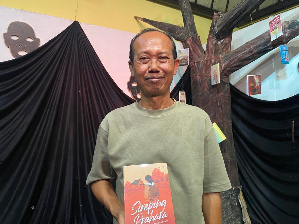 novel bahasa jawa