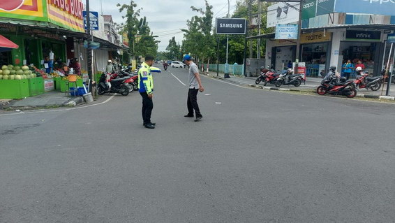 Laka Dua Sepeda Motor