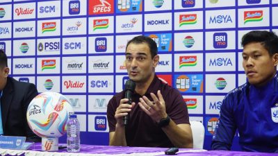 Gilbert Agius: PSIS Kalah Lawan Persita Akibat Kondisi Lapangan Kurang Baik