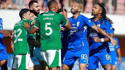 PSIS Semarang Lawan PSS Sleman Cetak Skor 2-2 di Stadion Maguwoharjo