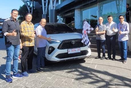 ALL NEW YARIS CROSS