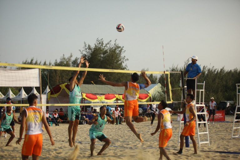 venue voli pantai Porprov Jateng