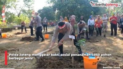 Video Polda Jateng Tanam Ribuan Pohon di Gunungpati Semarang