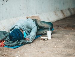 Miliki 56 Panti Sosial se-Jateng, Begini Kisah Dinsos Tangani 150 ODGJ di Klaten Hingga Ajari Difabel Membatik